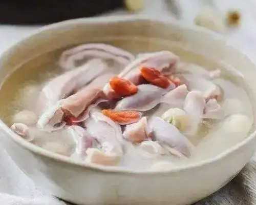 国内代孕可靠的公司,呼和浩特三代试管大概费用多少？具体有哪些项目？